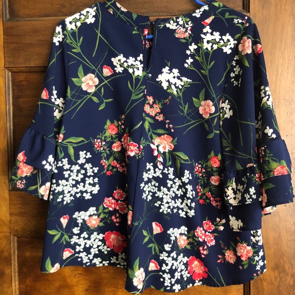 Floral blouse short sleeve - Picture 2 of 4